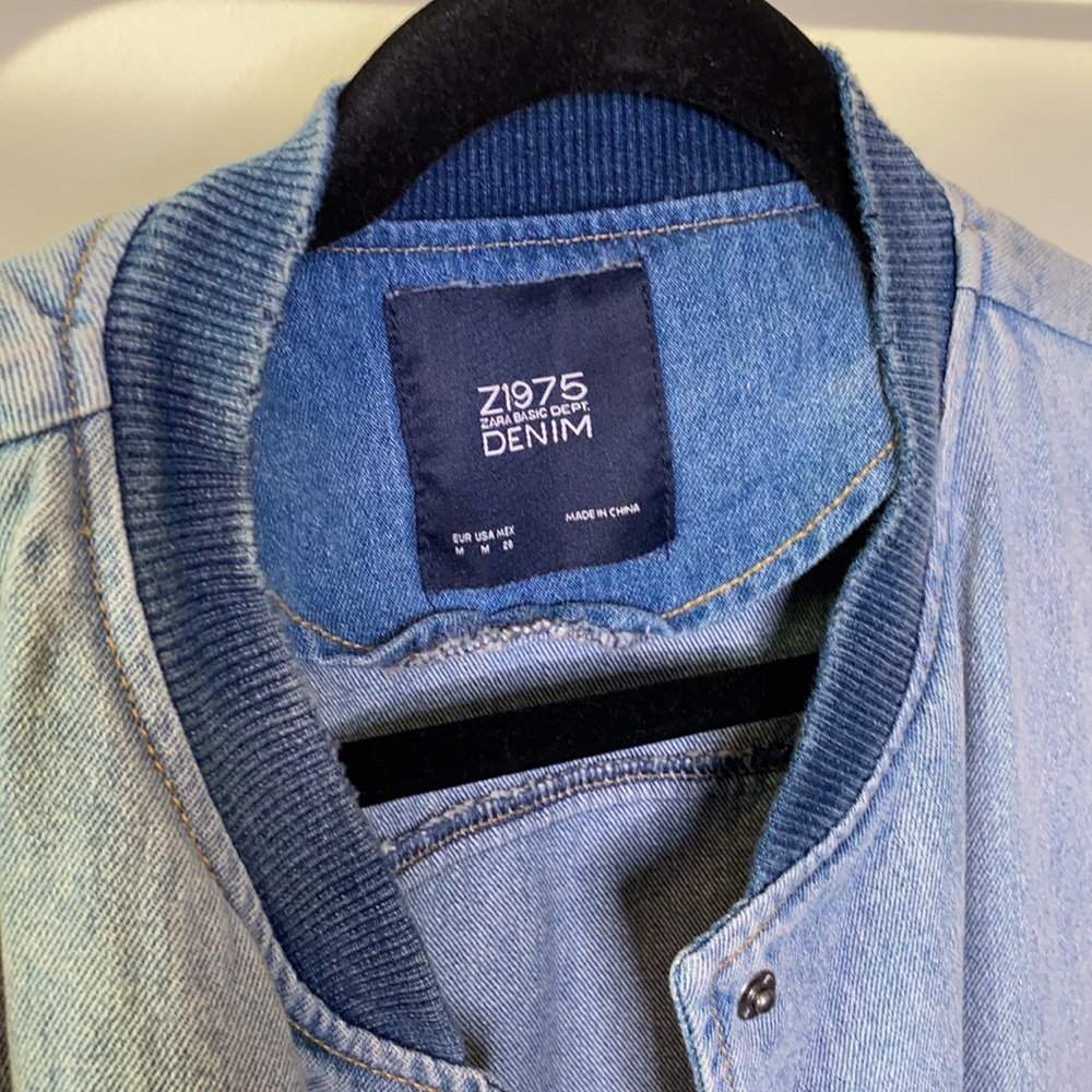 Jean Jacket 01 - Picture 2 of 3